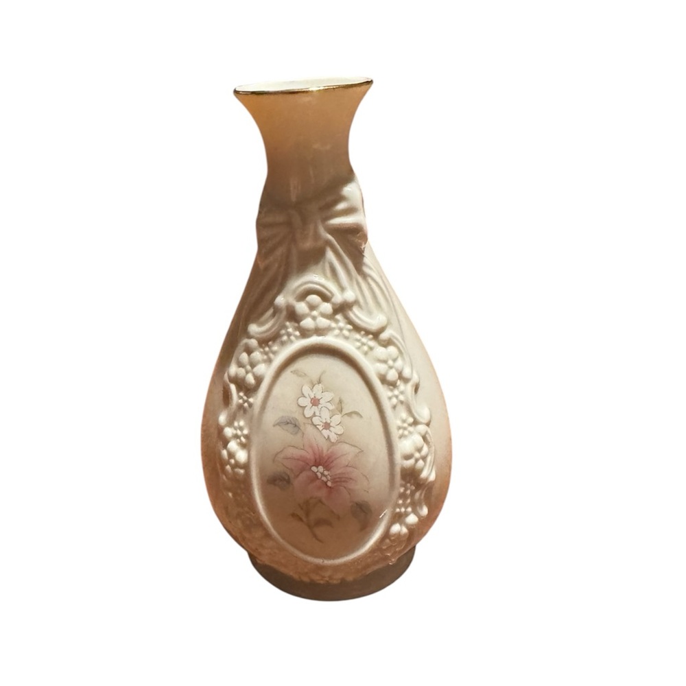 Vintage Cameo Ribbon Vase.